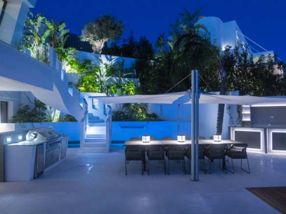 For sale- Benahavis – Modern 6B villa  – Panoramic Views 🌳