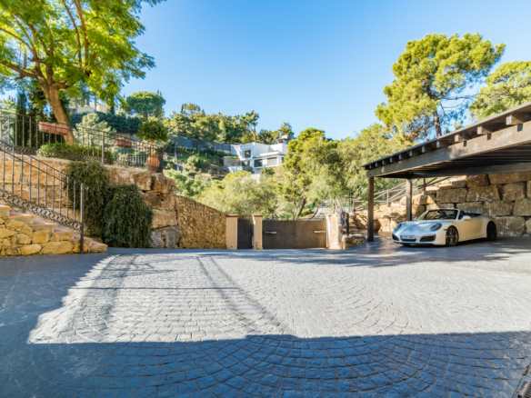 El Madroñal – 6B Villa – Gated
