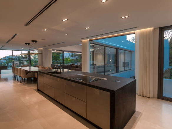 For sale- Benahavis – Modern 6B villa  – Panoramic Views 🌳
