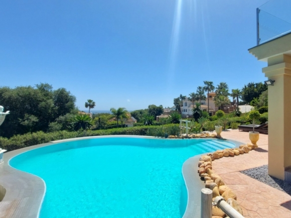 Cabopino – 6B Country Home -Sea Views
