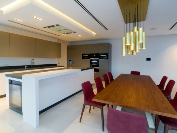 For sale  – Benahavis –  Modern 5B villa – Panoramic views 🌳