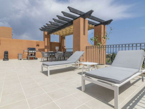 SOLD Nueva Andalucia – Quality 2B  Penthouse – Open Views