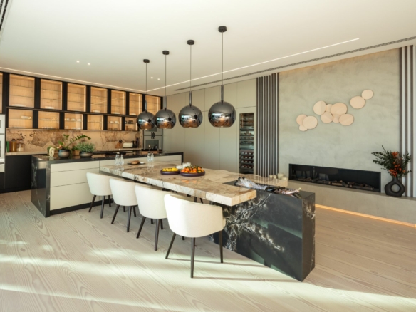 SOLD – La Quinta – 5B Modern Villa – Gated -Sea Views