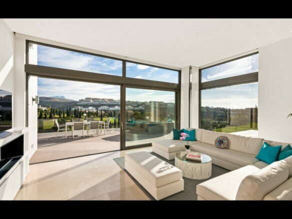 Los Flamingos – 8B Modern Mansion -Gated -Rent