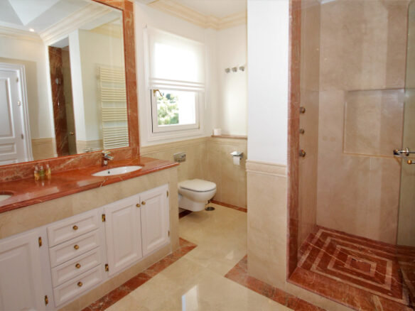SOLD – La Zagaleta – Palatial 8B Mansion -Sea Views- Gated