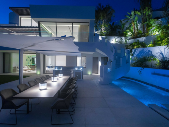 For sale- Benahavis – Modern 6B villa  – Panoramic Views 🌳