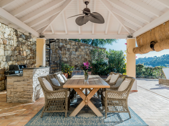 El Madroñal – 6B Villa – Gated