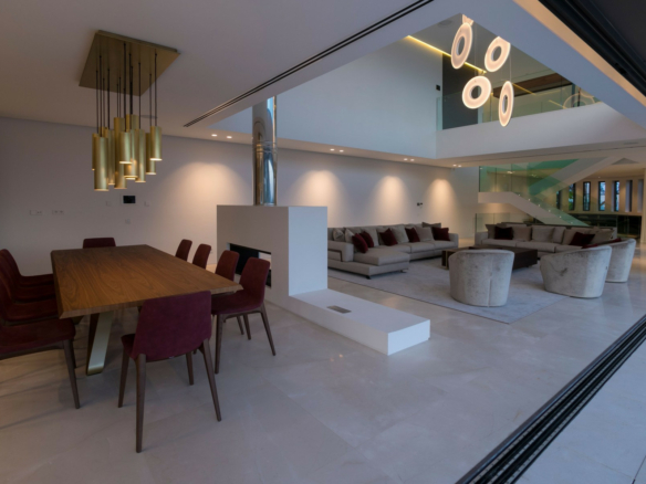 For sale  – Benahavis –  Modern 5B villa – Panoramic views 🌳
