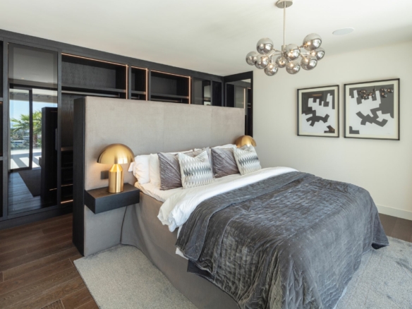 Nueva Andalucia – 5B Modern villa – Panoramic Views