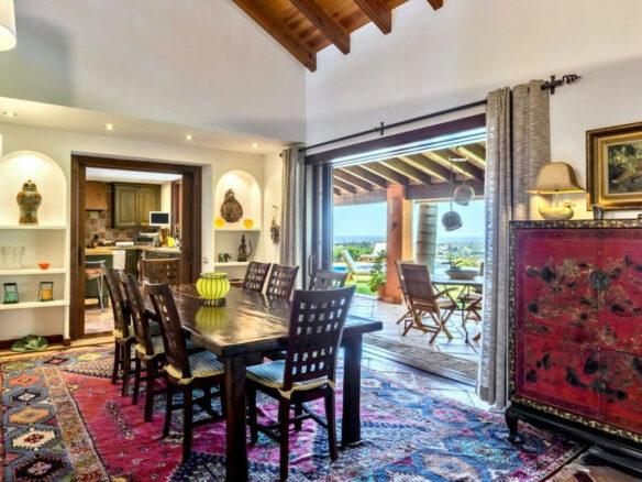 Reduced – El Herrojo Alto – Villa 5B to reform