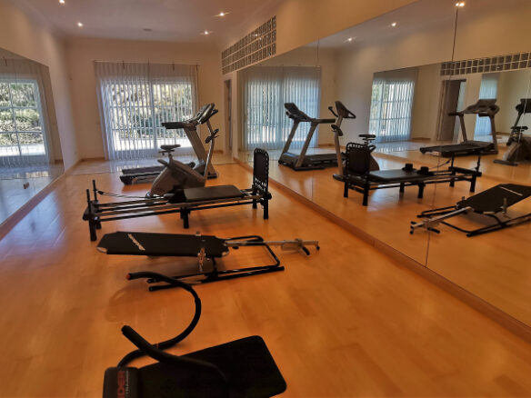 SOLD – La Zagaleta – Palatial 8B Mansion -Sea Views- Gated