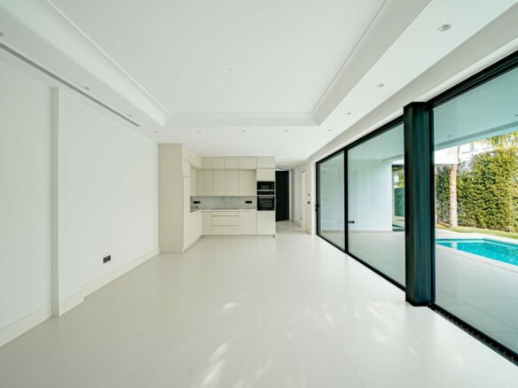 🏡✨ FOR SALE: Modern Villa on the Golden Mile – Beachside Paradise 🌊☀️