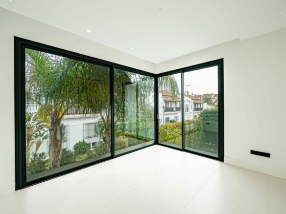 🏡✨ FOR SALE: Modern Villa on the Golden Mile – Beachside Paradise 🌊☀️