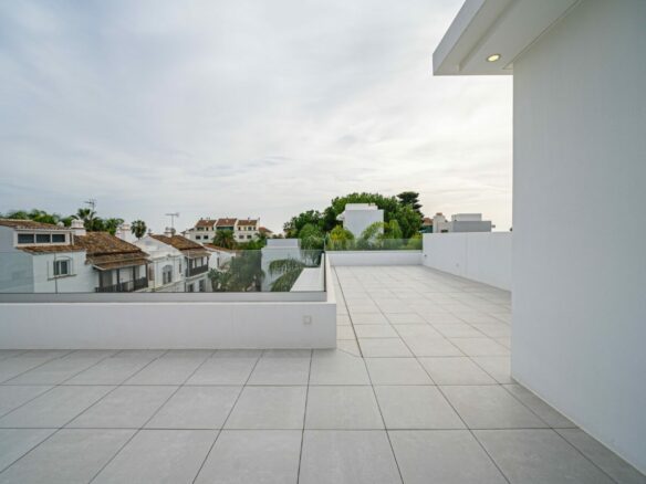🏡✨ FOR SALE: Modern Villa on the Golden Mile – Beachside Paradise 🌊☀️