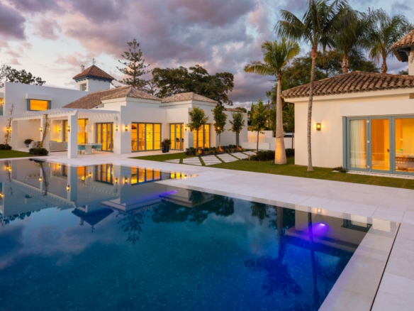 Nueva Andalucia – 7B Mansion -1st Line Golf – RENT