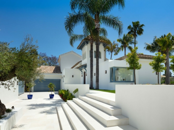 Nueva Andalucia – 7B Mansion -1st Line Golf – RENT