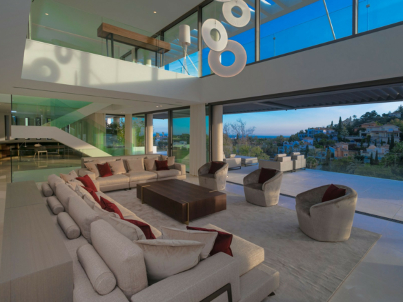 For sale  – Benahavis –  Modern 5B villa – Panoramic views 🌳