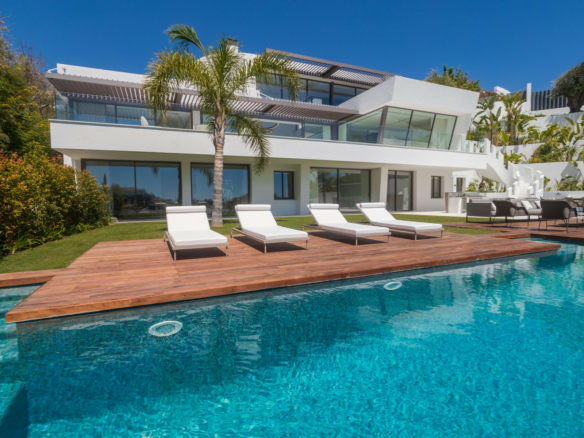 For sale- Benahavis – Modern 6B villa  – Panoramic Views 🌳