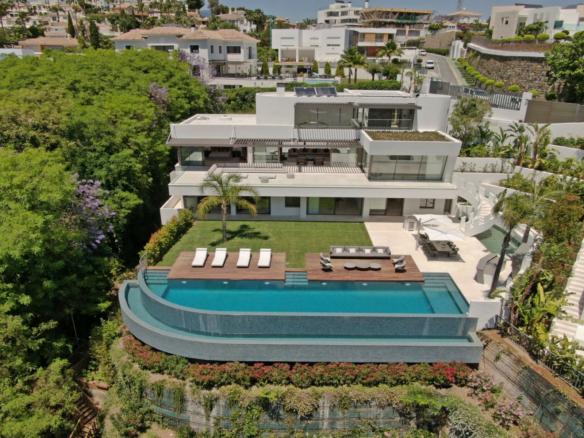 For sale- Benahavis – Modern 6B villa  – Panoramic Views 🌳