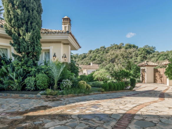 SOLD – Bargain – La Zagaleta – 4B Villa