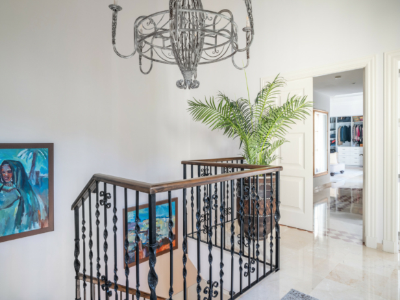El Madroñal – 6B Villa – Gated