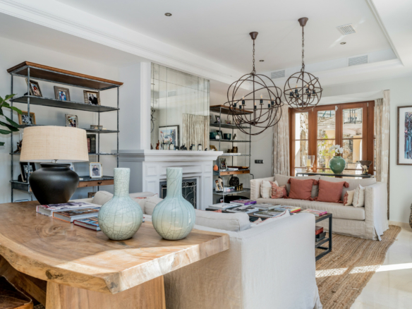 El Madroñal – 6B Villa – Gated