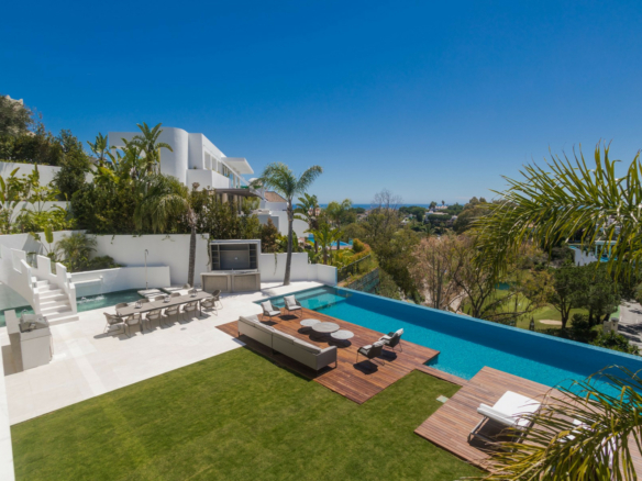 For sale- Benahavis – Modern 6B villa  – Panoramic Views 🌳
