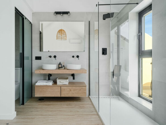 Los Pinos de Aloha – 3B Penthouse – Key Ready