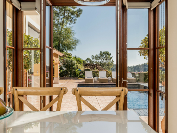 El Madroñal – 6B Villa – Gated
