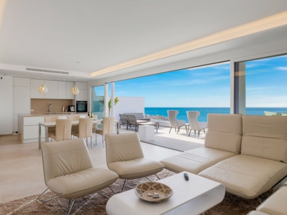 Benalmadena  – 3B Penthouse – Sea Views