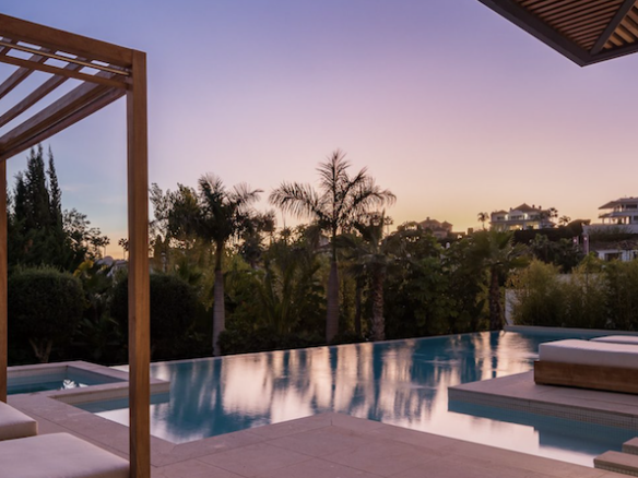 Nueva Andalucia – 7B Modern Villa –  Holiday Rental