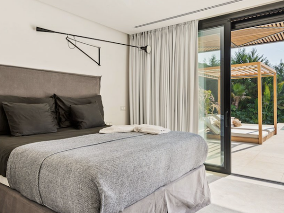 Nueva Andalucia – 7B Modern Villa –  Holiday Rental