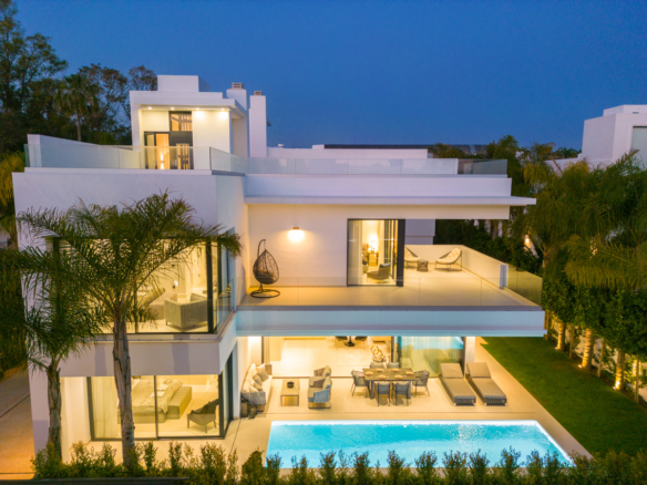 🏡✨ FOR SALE: Modern Villa on the Golden Mile – Beachside Paradise 🌊☀️