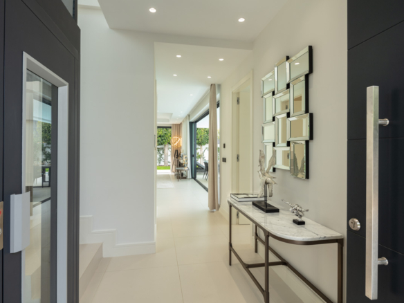 🏡✨ FOR SALE: Modern Villa on the Golden Mile – Beachside Paradise 🌊☀️