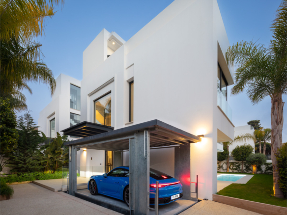 🏡✨ FOR SALE: Modern Villa on the Golden Mile – Beachside Paradise 🌊☀️