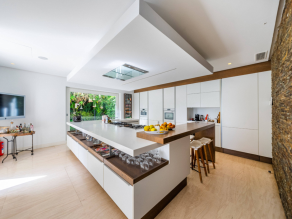 Sierra Blanca -4B Villa – Sea Views