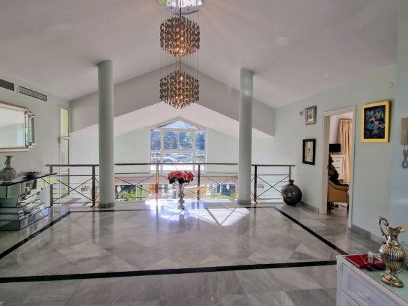 La Alquería  Benahavis  – 5B Modern villa –  Long Term Rent