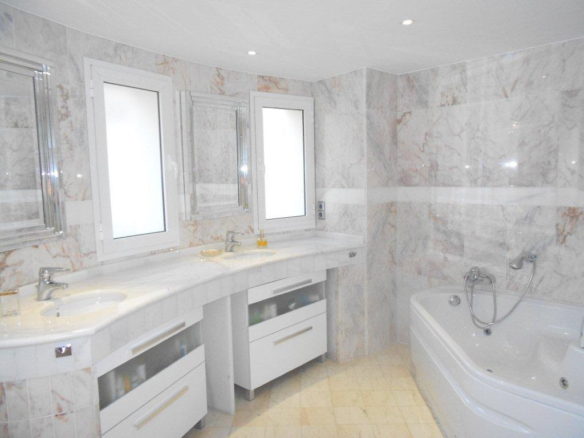 La Alquería  Benahavis  – 5B Modern villa –  Long Term Rent