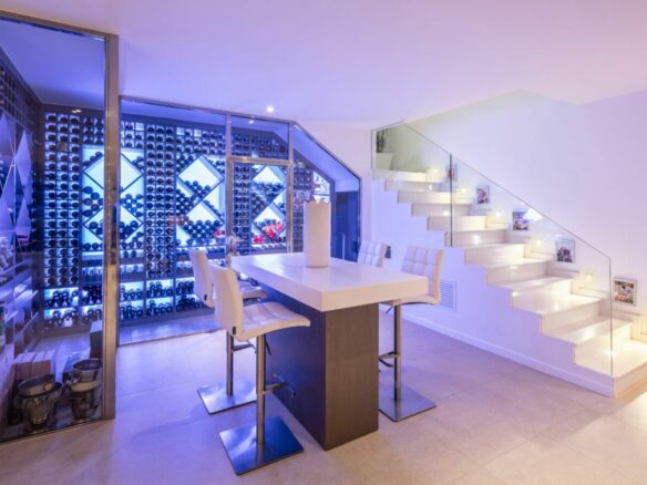 SOLD – El Herrojo  -7B Modern Villa – Panoramic Sea Views