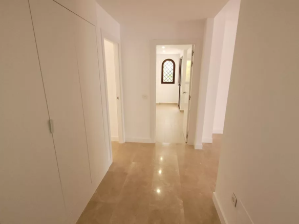 Marbella Golden Mile  – 3B Apartment – West Facing
