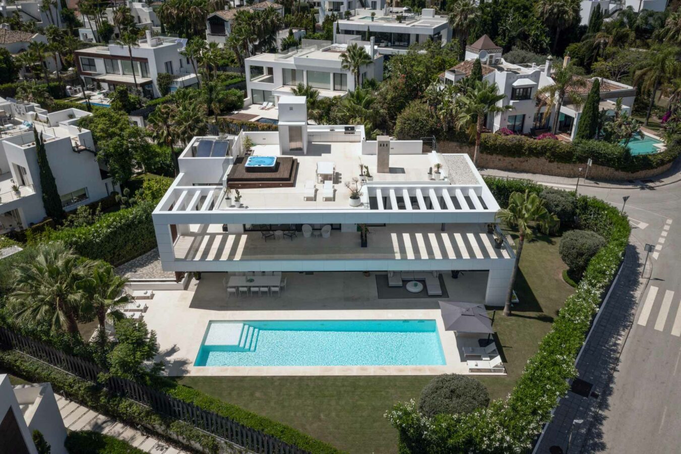 Altos Puente Romano – 6B Modern Villa  – Gated – For RENT