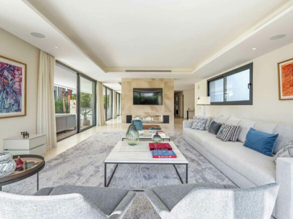 Altos Puente Romano – 6B Modern Villa  – Gated – For RENT