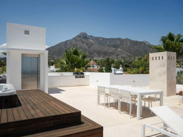Altos Puente Romano – 6B Modern Villa  – Gated – For RENT