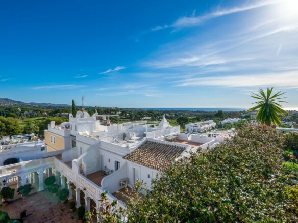 Aloha Pueblo – Townhouse + 3 Shops -Sea Views – Lift