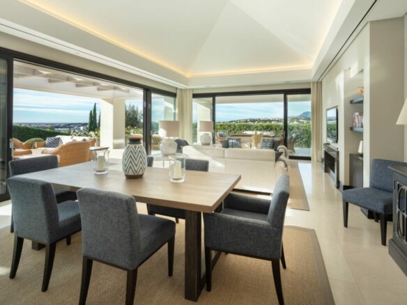Nueva Andalucia – 5B Luxury Villa – Turn Key ready