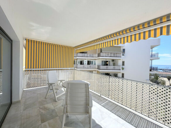 Marbella Town- 3B Apartment – Sea Views