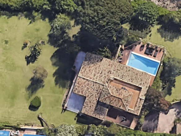 Nueva Andalucia – 4B villa – Hilltop -To Reform