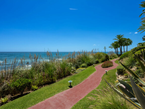 Puente Romano – 4B Penthouse – Beachfront