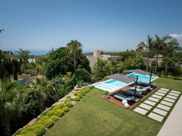 Sierra Blanca – Modern 7B Villa –  For RENT