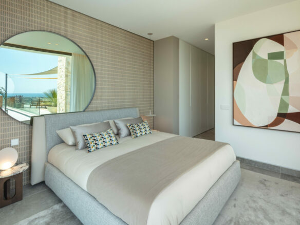 SOLD – La Quinta – 6B Modern Villa – Sea Views  – Gated